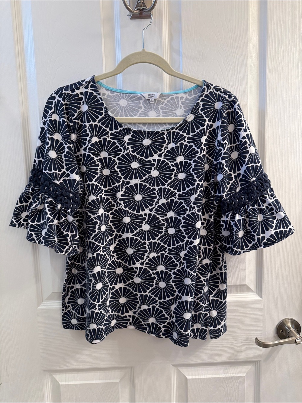 crown & ivy Navy and White Floral Bell-Sleeve Top